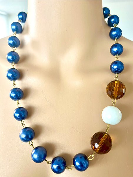Blue Pearl Necklace