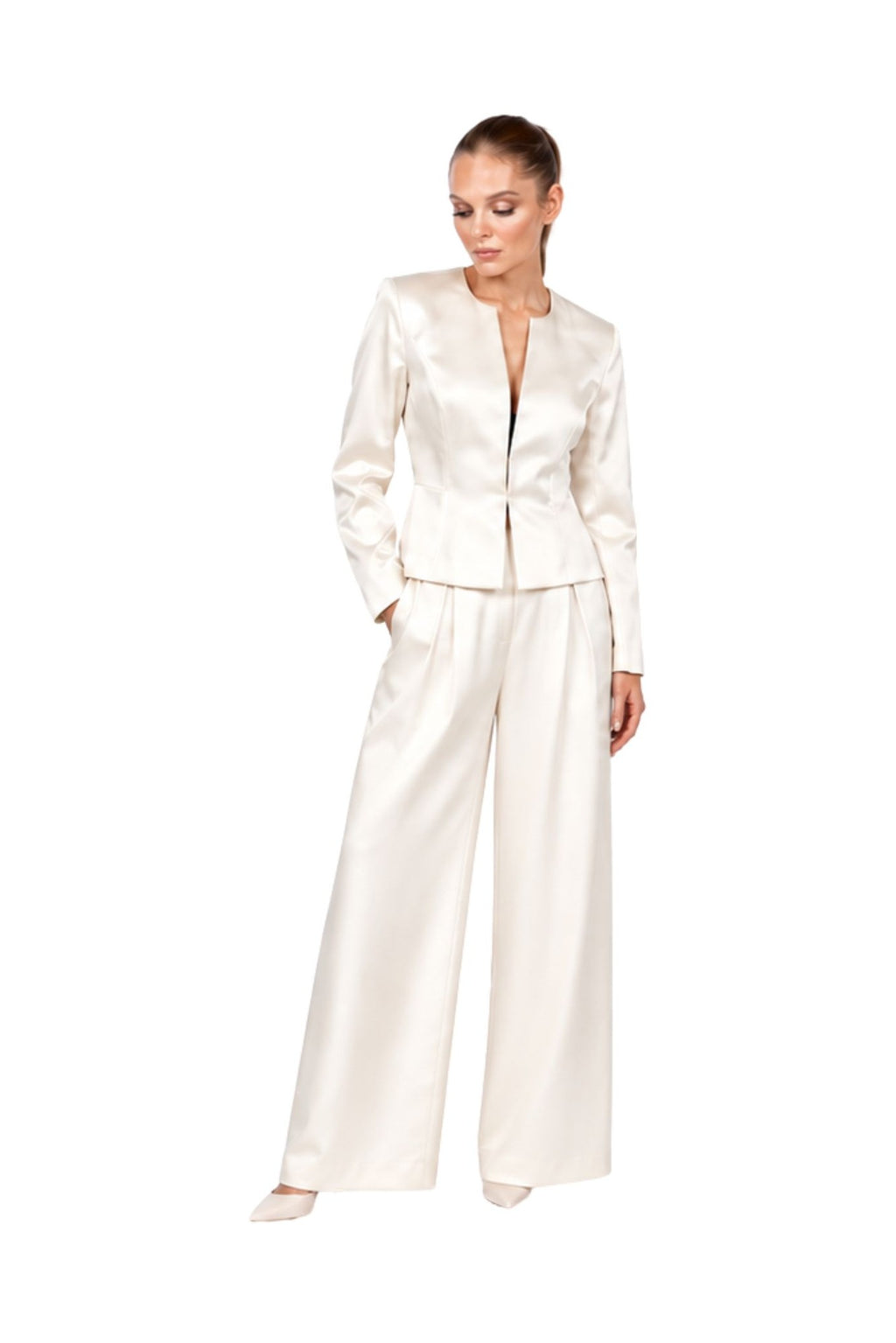LUCENTE satin tailoring set in Roman Pearl — front view